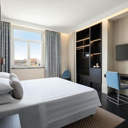 Sina Bernini Bristol, Autograph Collection Hotel Rome Exterior photo